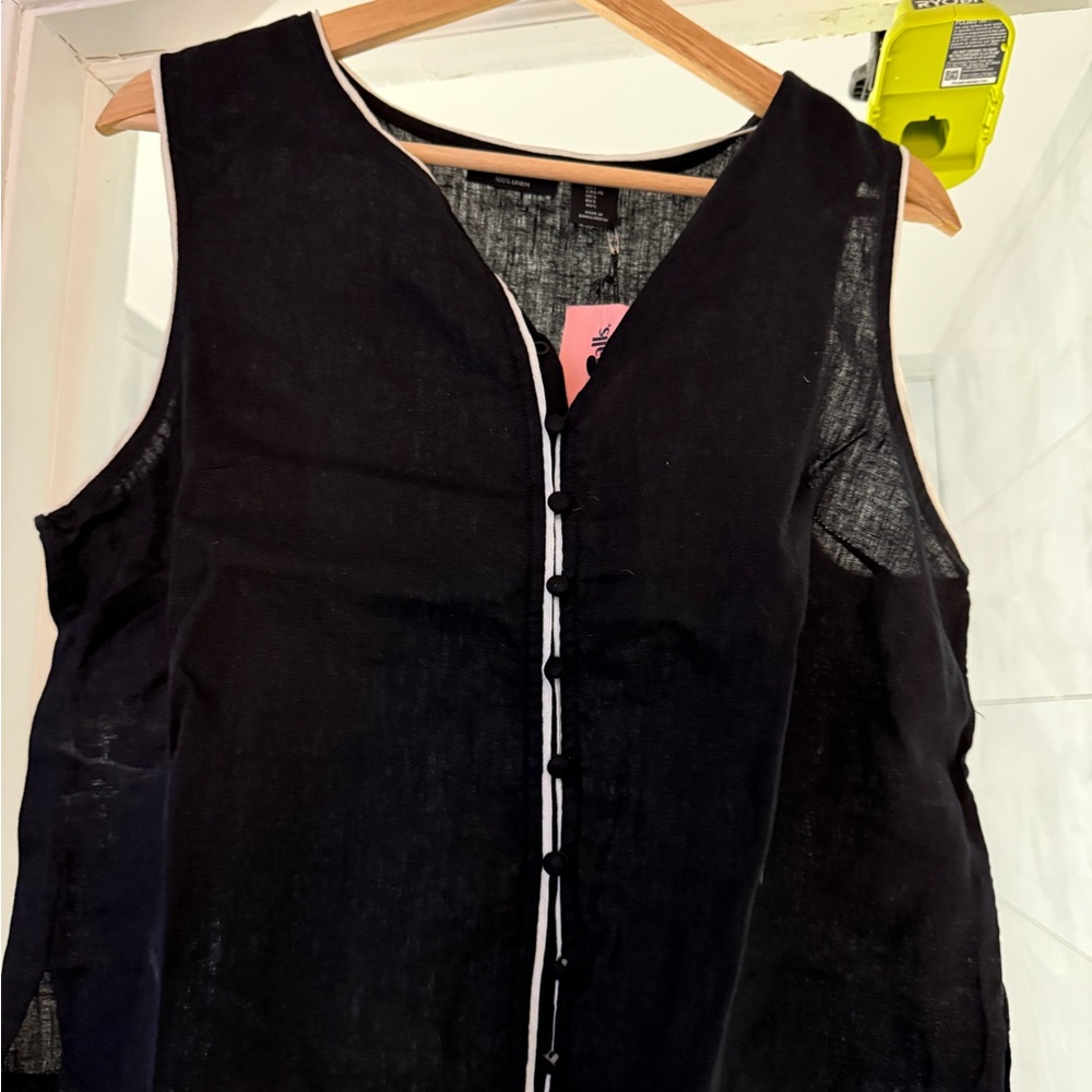 Linen Black Sleeveless Blouse with White Trim